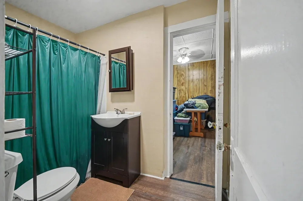 4810 Holly Ave Pasadena, TX 77503
