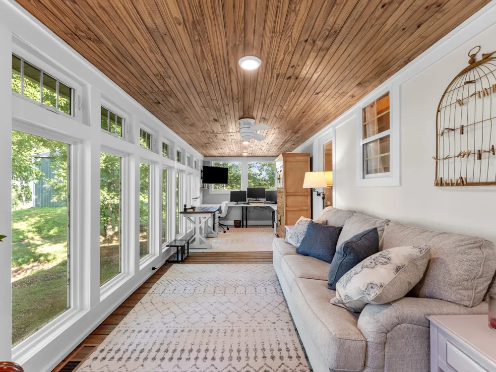 184 Beechview Dr Clifton, TN 38425