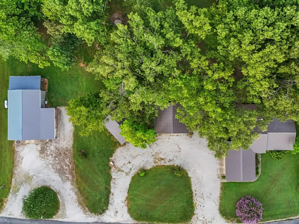 184 Beechview Dr Clifton, TN 38425