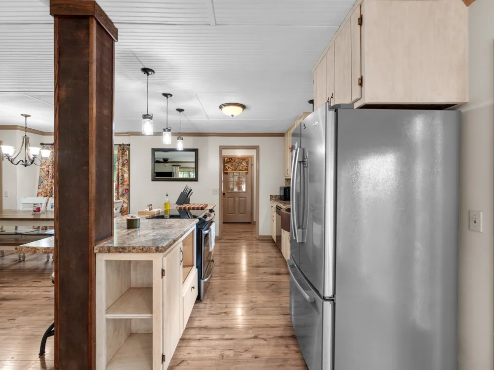 184 Beechview Dr Clifton, TN 38425