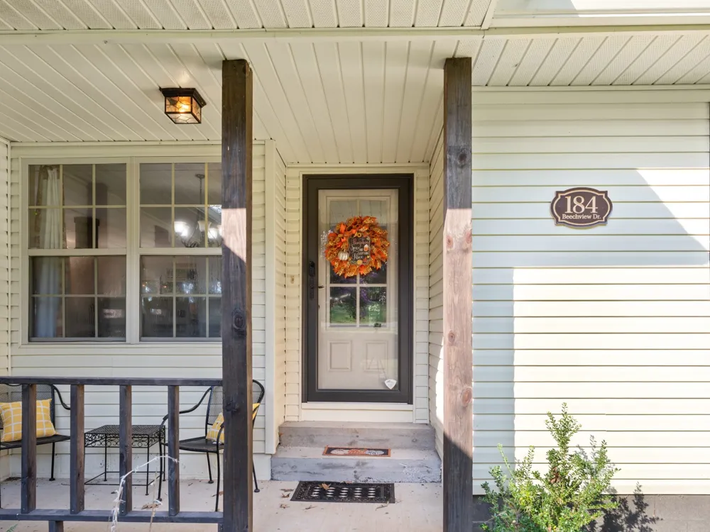 184 Beechview Dr Clifton, TN 38425