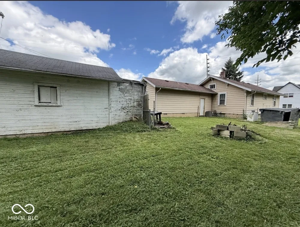 1704 W 9th Street Muncie, IN 47302