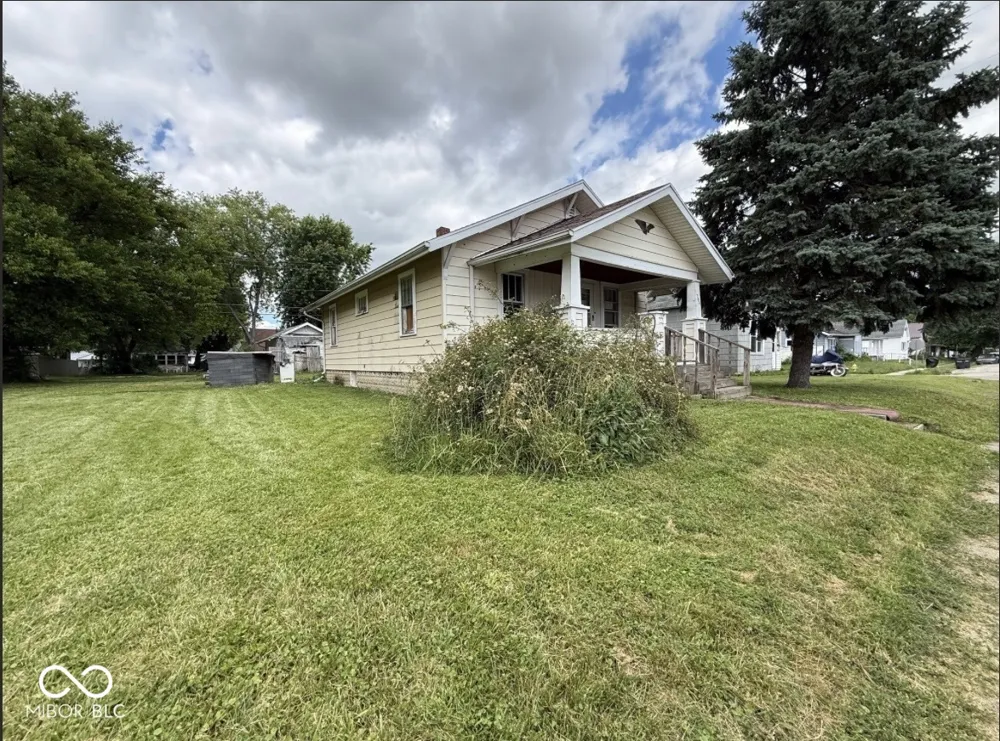 1704 W 9th Street Muncie, IN 47302