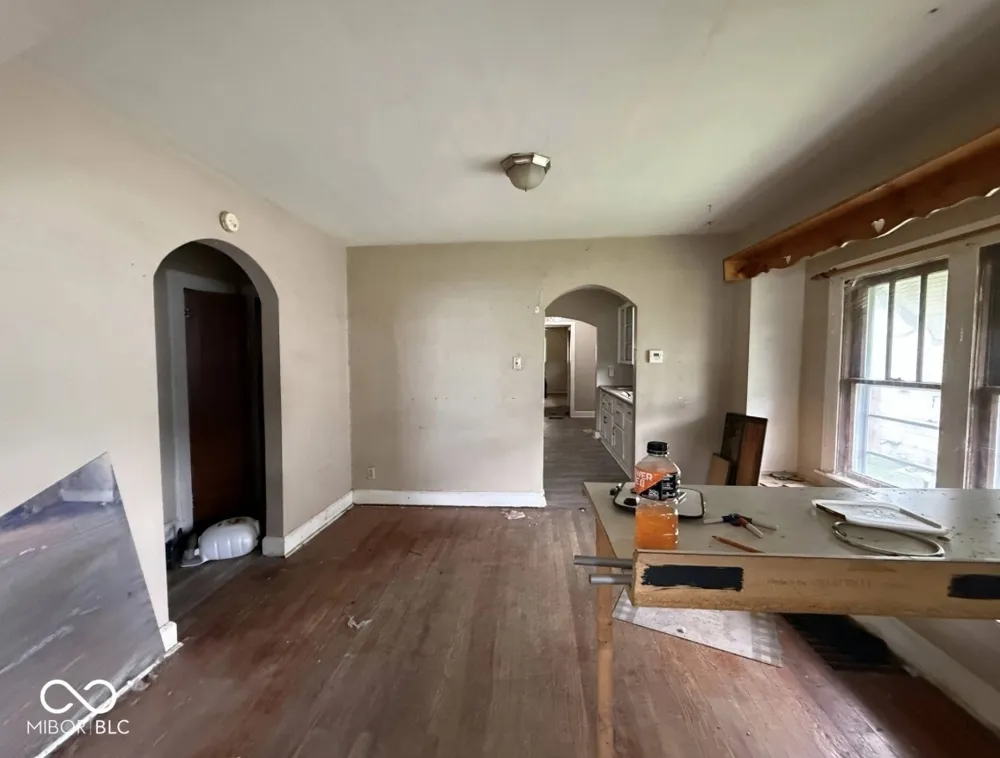 1704 W 9th Street Muncie, IN 47302