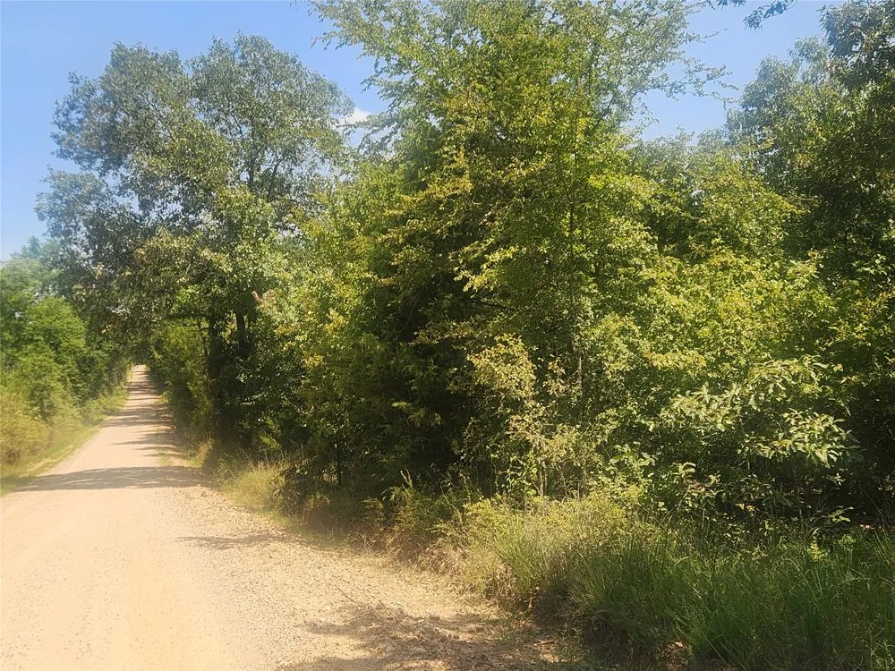 S Skylark Road Lane, OK 74555