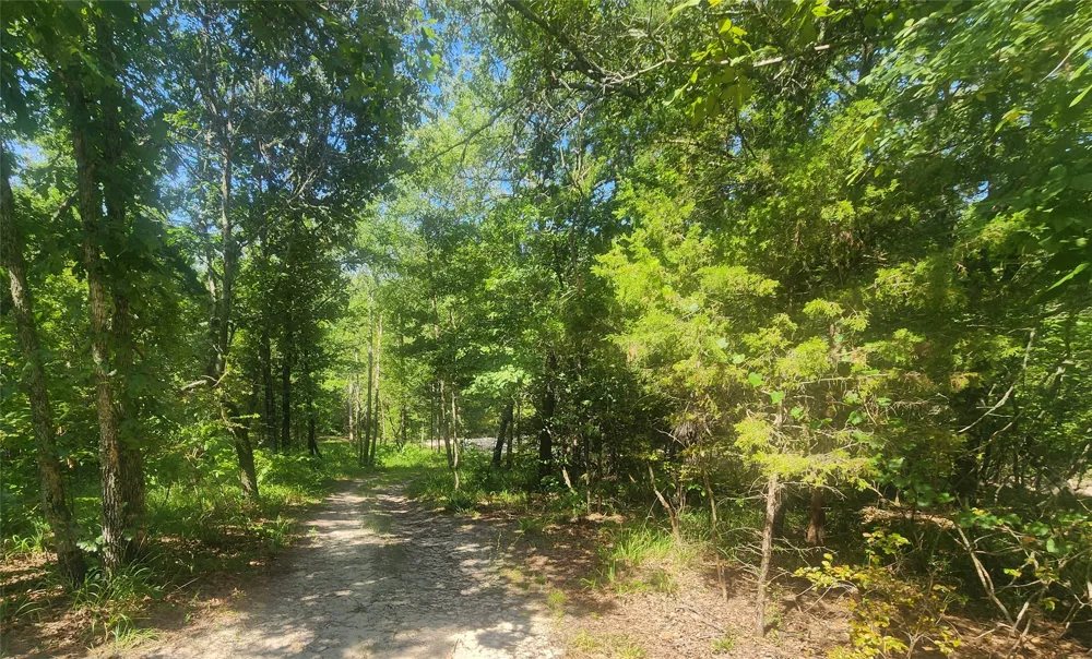 S Skylark Road Lane, OK 74555