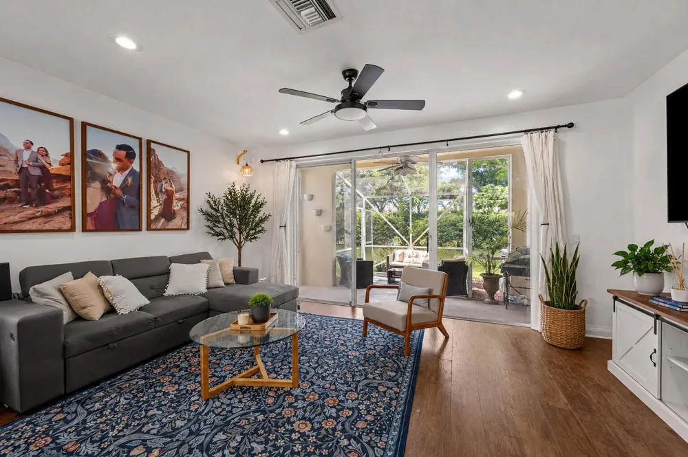 9037 Tremezzo Lane Boynton Beach, FL 33472