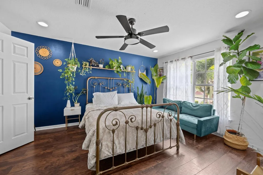 9037 Tremezzo Lane Boynton Beach, FL 33472