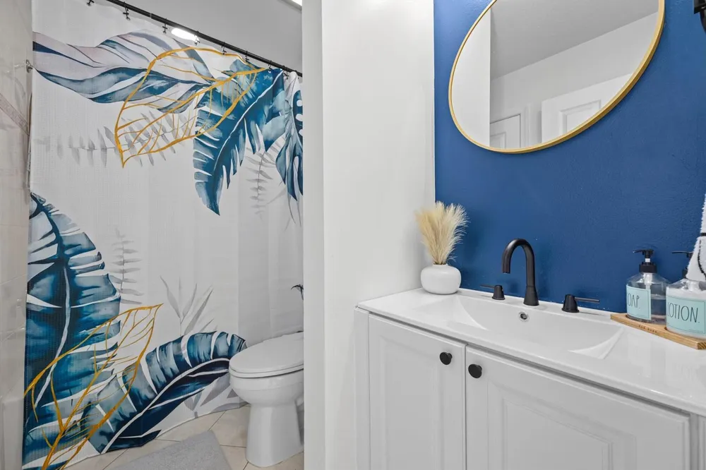 9037 Tremezzo Lane Boynton Beach, FL 33472