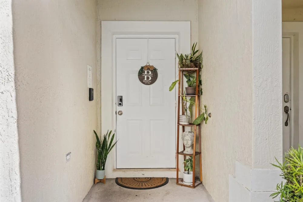 9037 Tremezzo Lane Boynton Beach, FL 33472