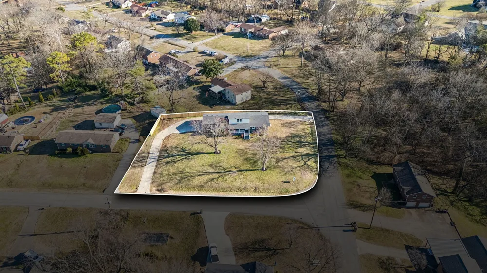 240 NW Clearview Dr Mount Juliet, TN 37122