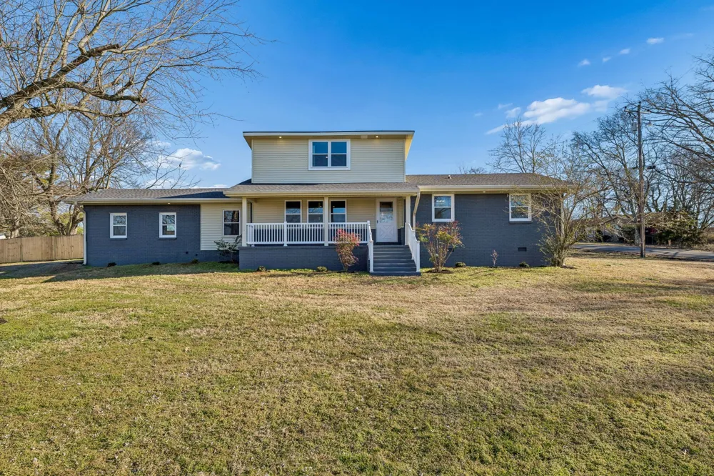 240 NW Clearview Dr Mount Juliet, TN 37122