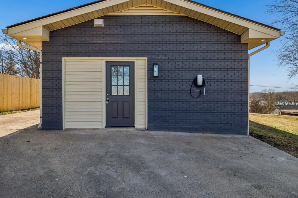 240 NW Clearview Dr Mount Juliet, TN 37122