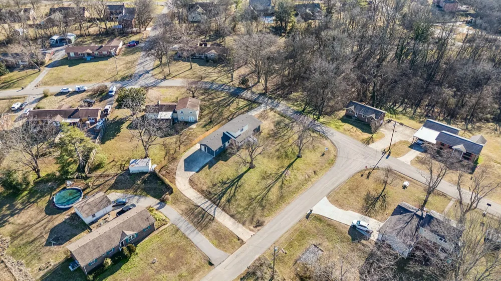 240 NW Clearview Dr Mount Juliet, TN 37122