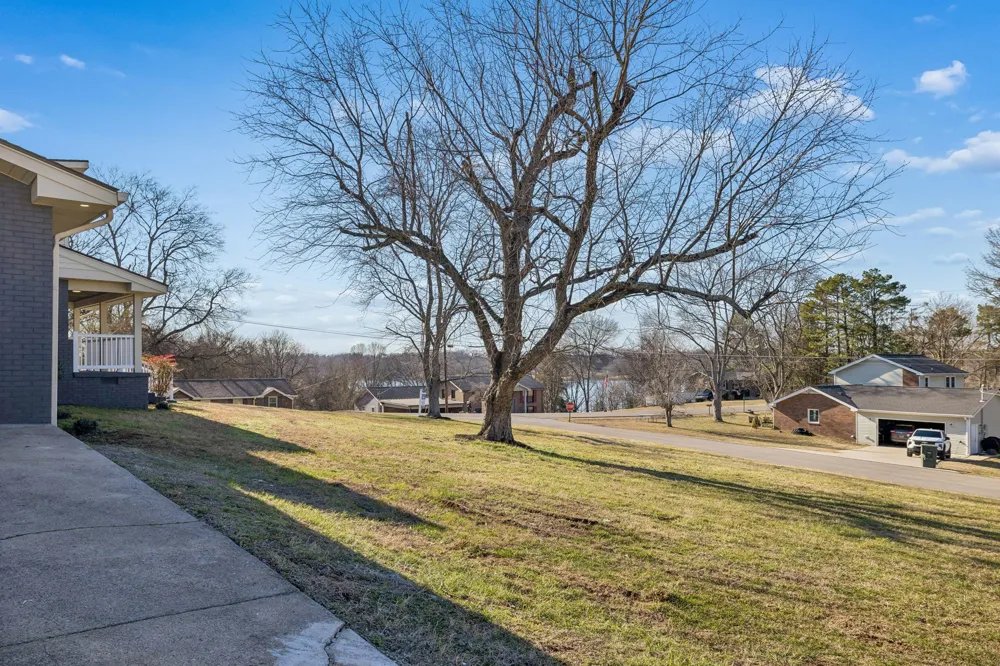 240 NW Clearview Dr Mount Juliet, TN 37122