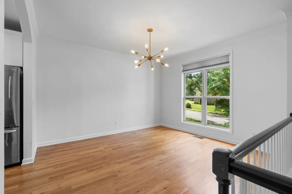 4848 Peninsula Pointe Dr Hermitage, TN 37076