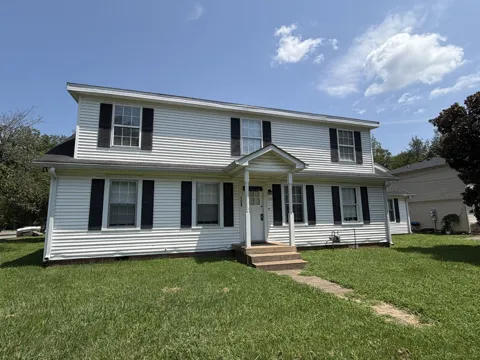 724 Fairview Ave