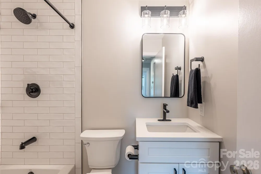 11 Summit Drive Arden, NC 28704