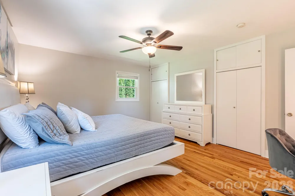 11 Summit Drive Arden, NC 28704