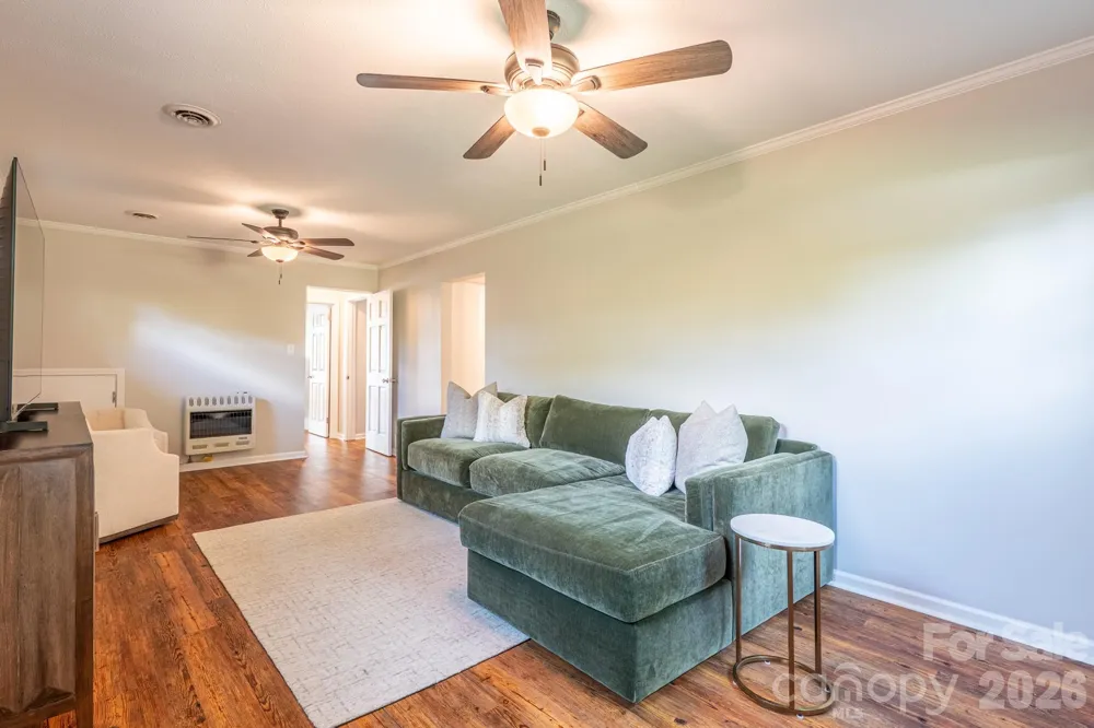 11 Summit Drive Arden, NC 28704