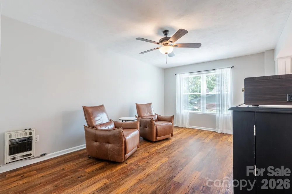 11 Summit Drive Arden, NC 28704