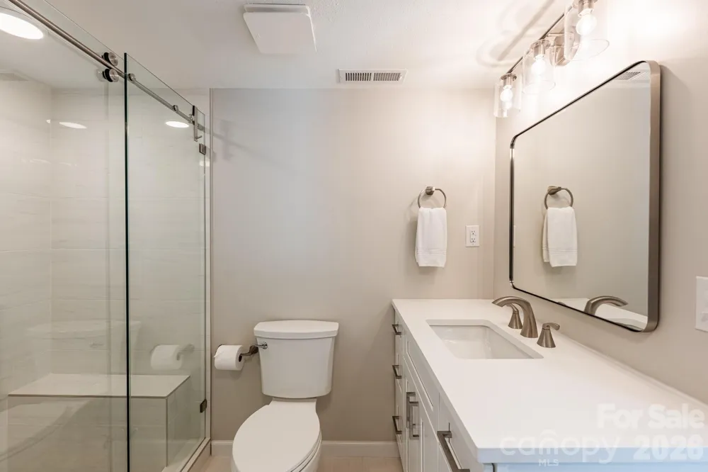 11 Summit Drive Arden, NC 28704