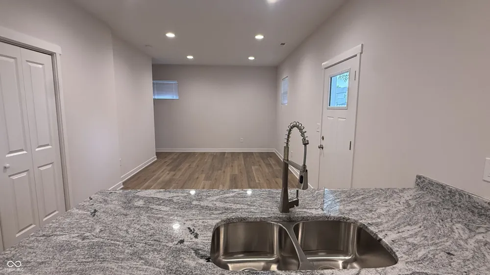 409 N Walcott St - Unit A Indianapolis, IN 46201