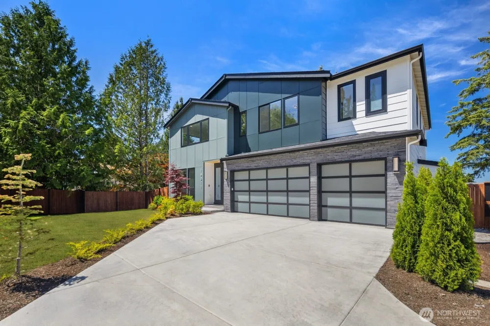 16211 Simonds Road NE Kenmore, WA 98028