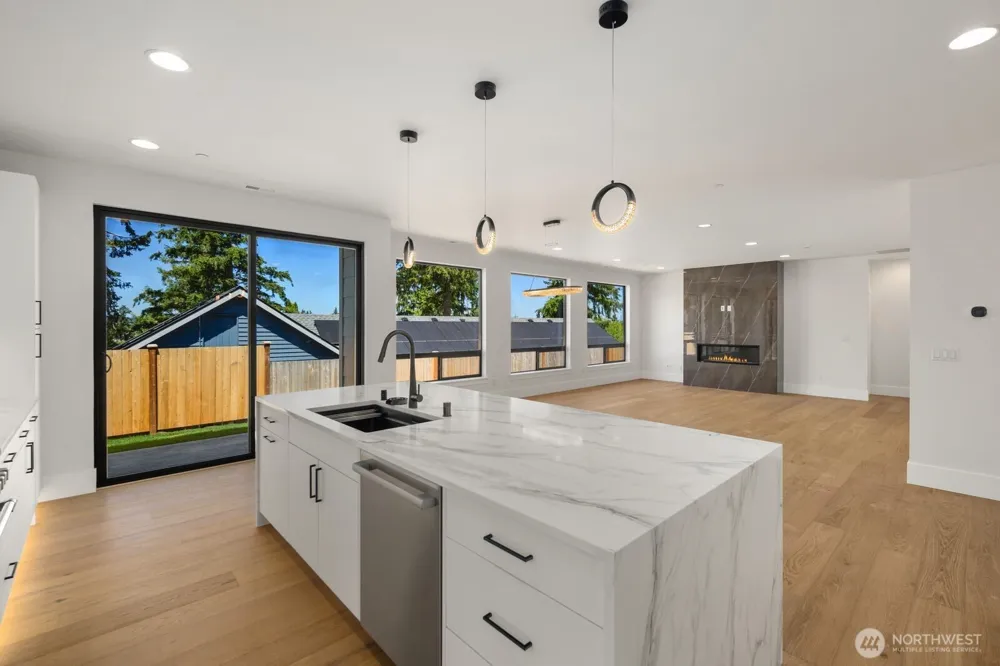 16211 Simonds Road NE Kenmore, WA 98028