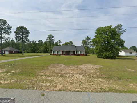 5171 Sand Hill CIR N