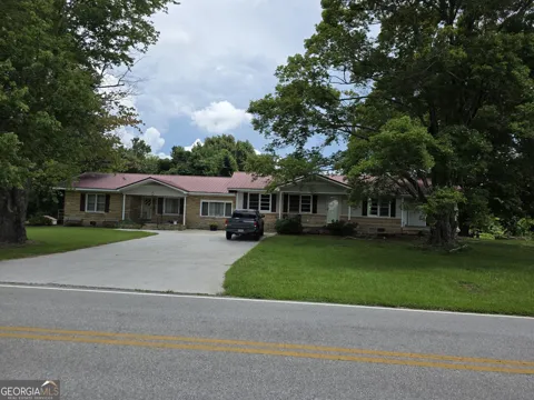 1427 B Old Hwy 100