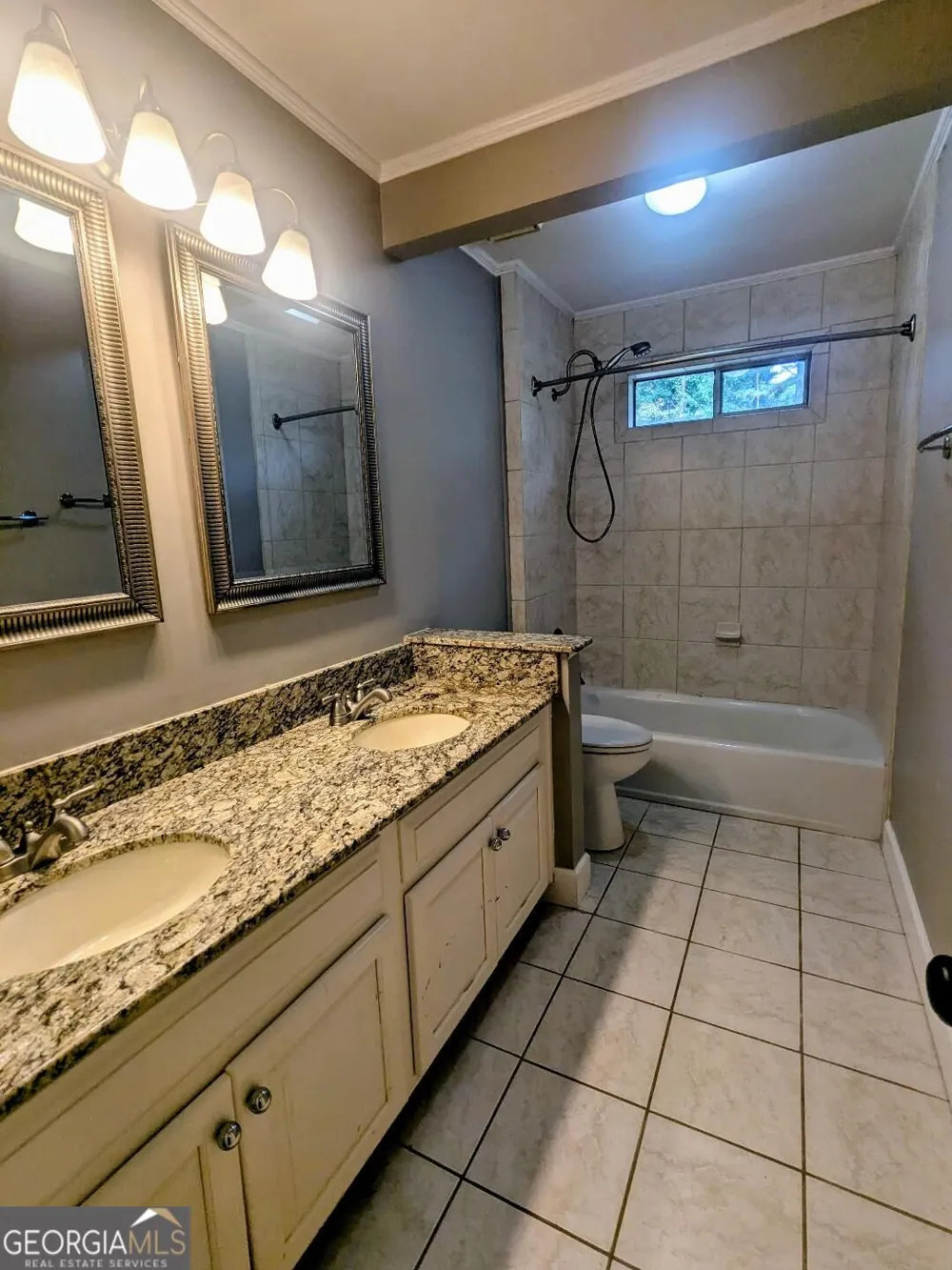 305 Windsor PL Peachtree City, GA 30269