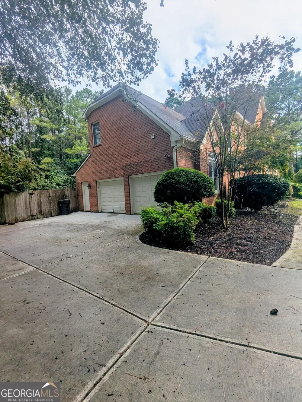 305 Windsor PL Peachtree City, GA 30269