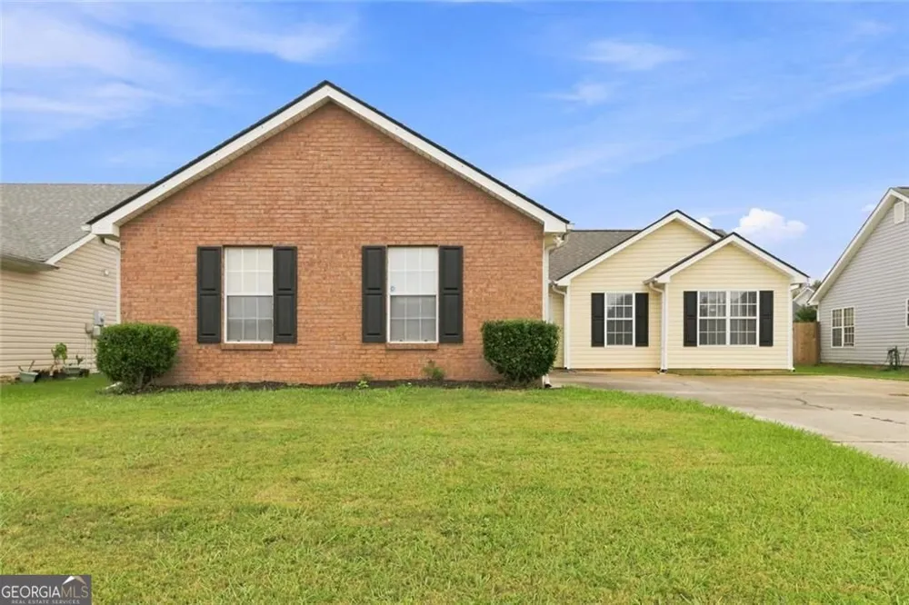 2312 Sugarleaf TRL Hampton, GA 30228