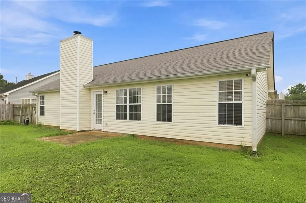 2312 Sugarleaf TRL Hampton, GA 30228