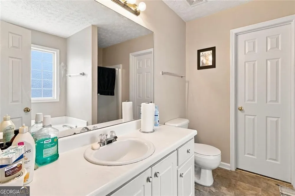 2312 Sugarleaf TRL Hampton, GA 30228