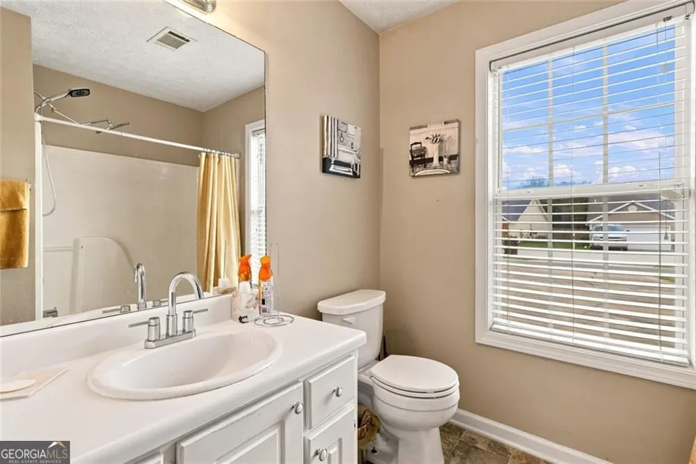 2312 Sugarleaf TRL Hampton, GA 30228