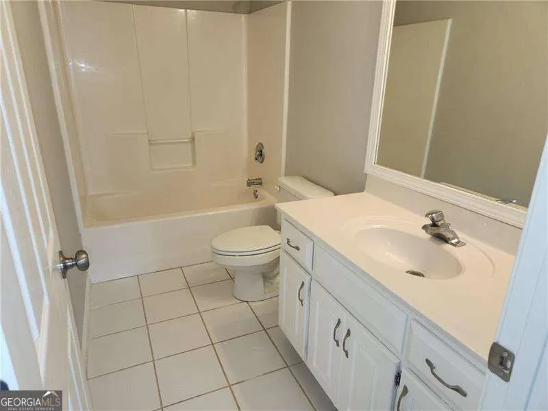 1943 Little Creek XING NW Acworth, GA 30101