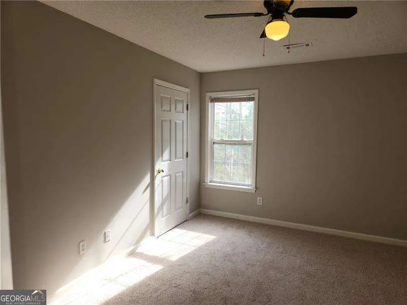 1943 Little Creek XING NW Acworth, GA 30101