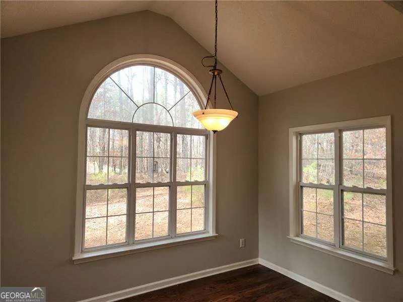 1943 Little Creek XING NW Acworth, GA 30101