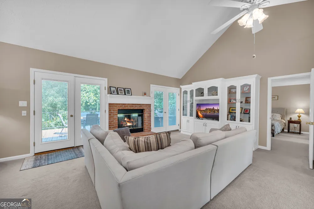 131 Sunrise DR Lavonia, GA 30553