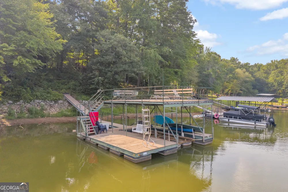 131 Sunrise DR Lavonia, GA 30553
