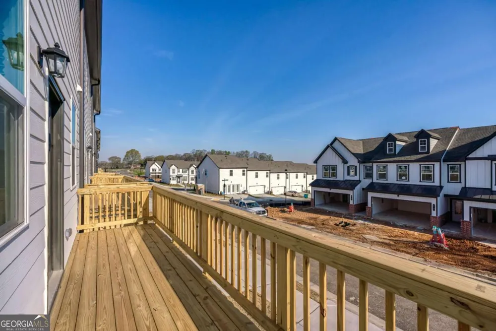 33 Constitution AVE Pendergrass, GA 30567