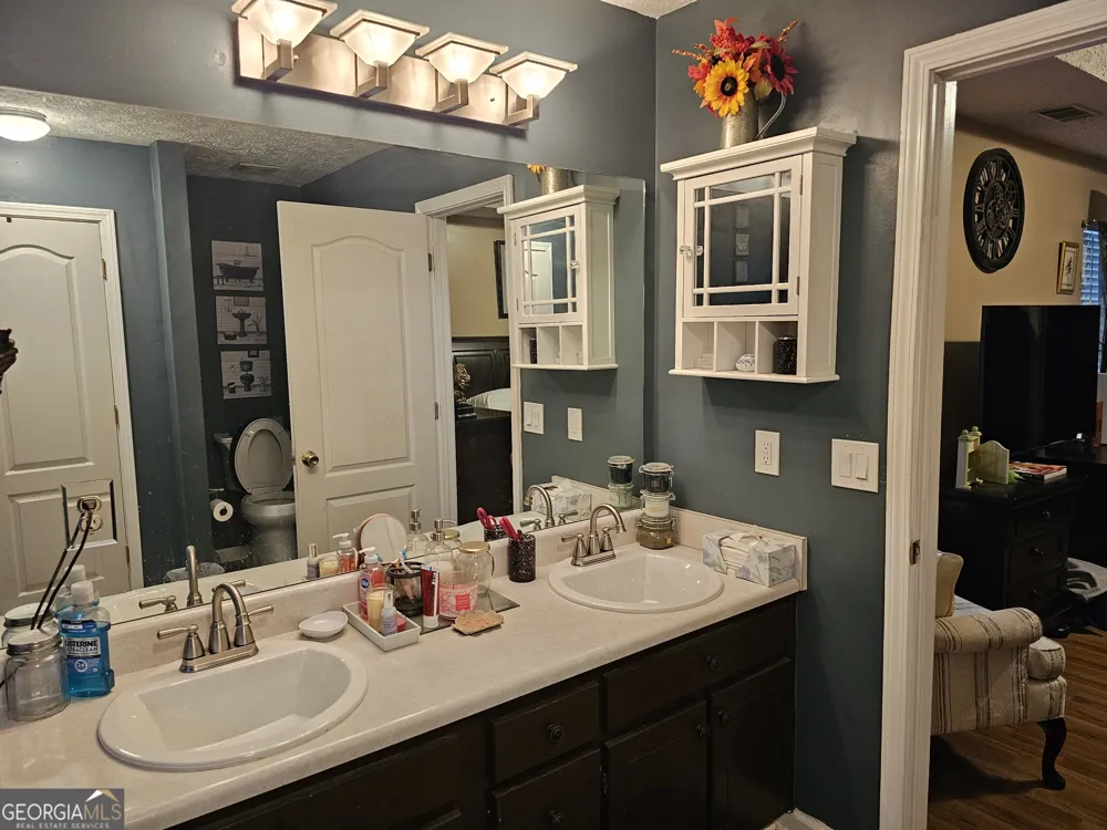 3536 Stonefield CT Rex, GA 30273