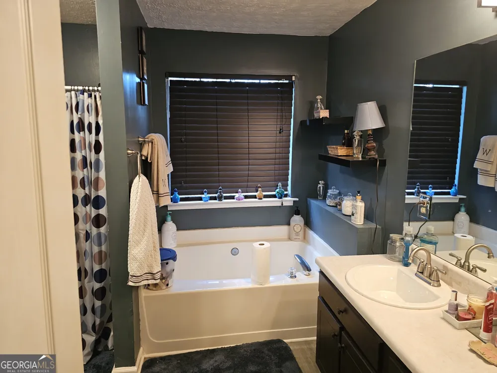 3536 Stonefield CT Rex, GA 30273