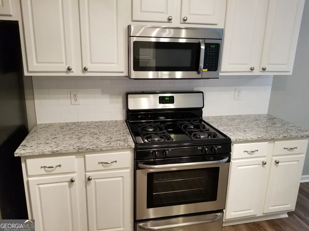 2720 Dacula Cove CIR Dacula, GA 30019