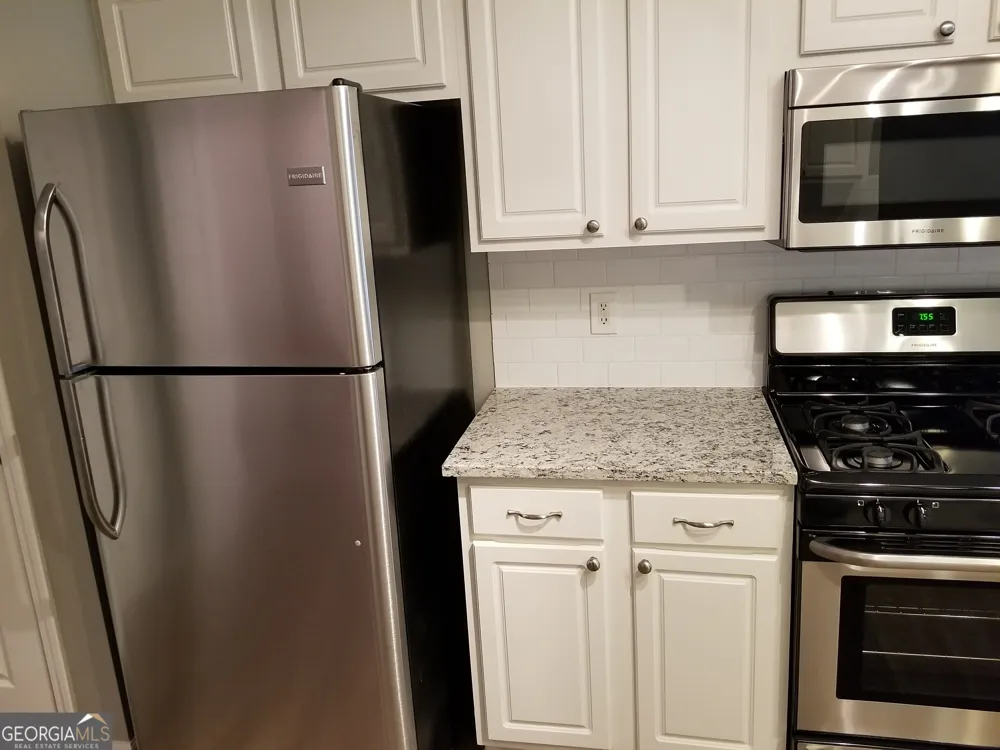 2720 Dacula Cove CIR Dacula, GA 30019