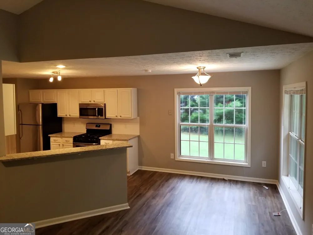 2720 Dacula Cove CIR Dacula, GA 30019