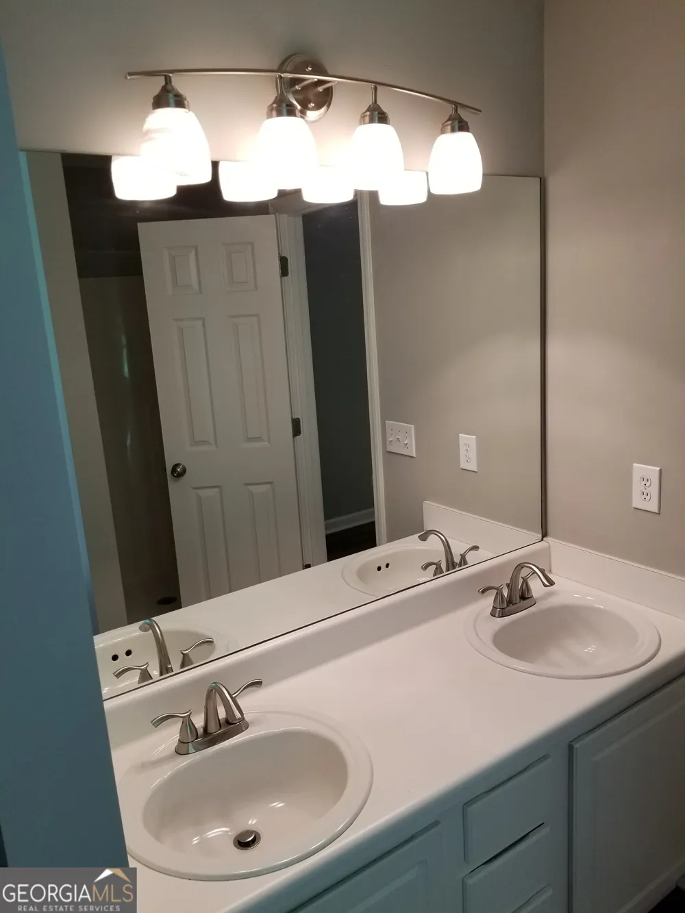 2720 Dacula Cove CIR Dacula, GA 30019