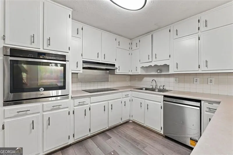 5497 Georgetown TRCE SW Lilburn, GA 30047